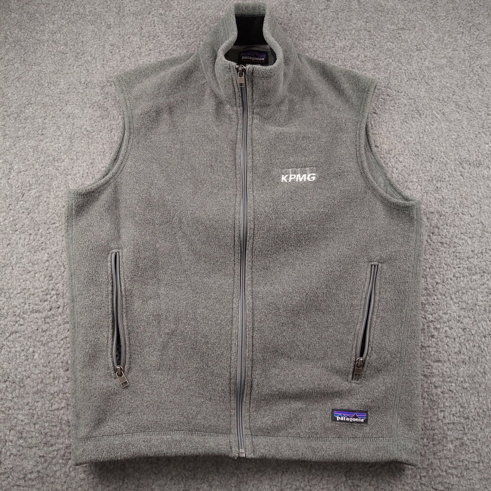 Patagonia Vest Mens Medium Synchilla Gray Fleece Full Zip EUC